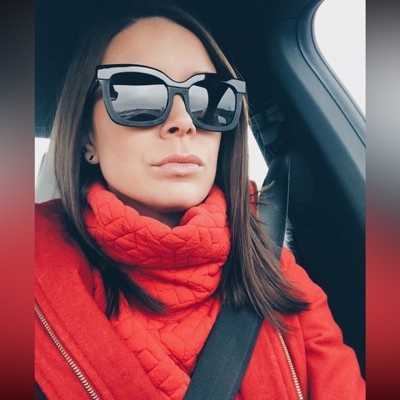 Gap Fit Red Thick Quilted Cowl Funnel Neck Oversized pullover Small - Picture 3 of 8